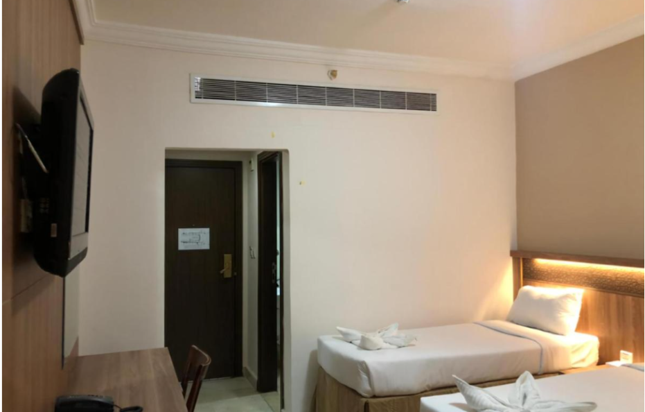 فندق حسين بياري